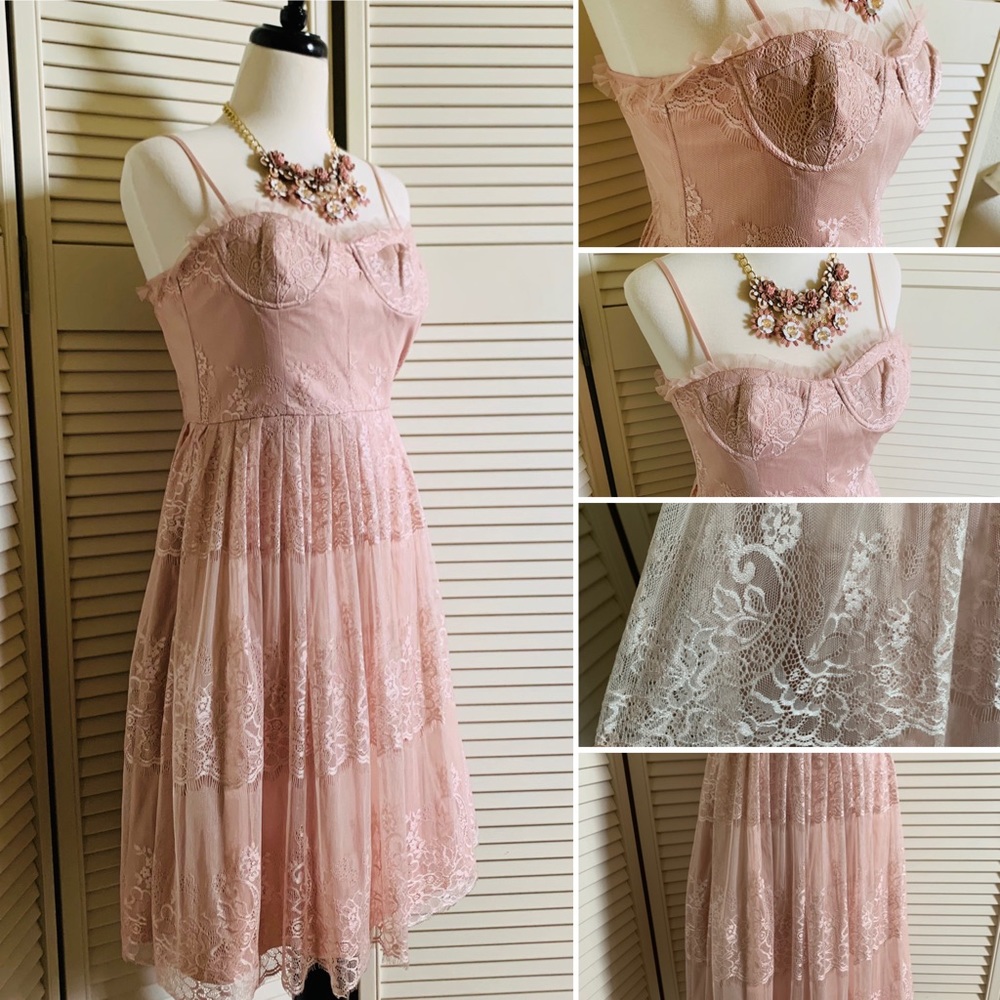 Romantic Mauve Lace dress